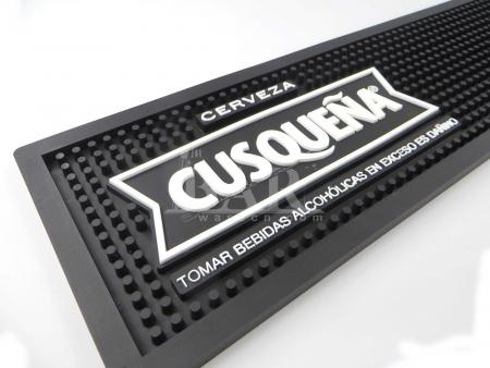 CUSQUNEA Flexible PVC Service Mat Non-Slip Black White Mat 